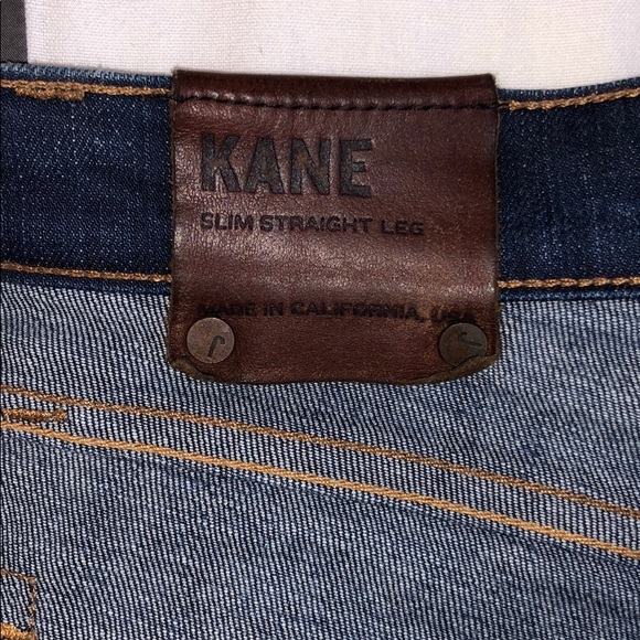J Brand Kane Medium Wash, straight leg. 30 - Picture 3 of 6
